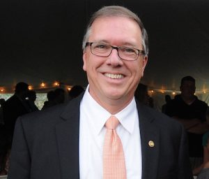 Missouri: Director says medical marijuana could be in dispensaries this fall
