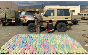 Saudi border guards thwart smuggling of more than 700,000 amphetamine tablets