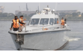 Indian Coast Guard and the Tamil Nadu Coastal police arrest 4 with 300 kg cannabis