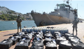 Navy arrests five during seizure of over 1,500 kilos of cocaine off Acapulco