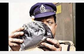 Three held while transporting 2.59 litres of hashish oil from Odisha to Hyderabad