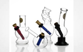 The Ultimate Guide to Bongs: Australia’s #1 Cannabis Blog - Best Bongs And More