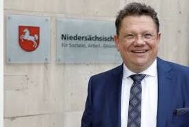Bavarian Health Minister Philippi welcomes the intended change to the Medical Cannabis Act: „It is long overdue that, smoking weed with a prescription‘ is no longer possible with just one click of the mouse"