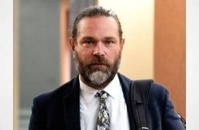 Canada: Judge tosses cannabis trafficking case after lead prosecutor had affair with defence lawyer