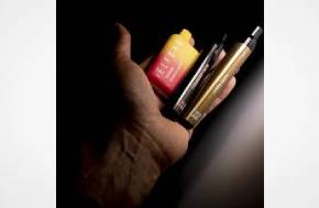 The Rise of Disposable Vaping Devices: Trends, Technology, and Consumer Awareness