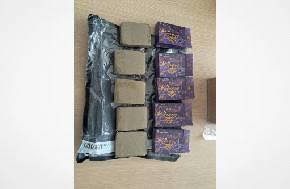 Montenegro Customs Administration finds half a kilogram of hashish in a postal shipment, 19-year-old arrested