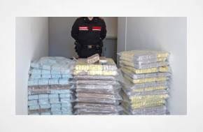 Italy: Voghera, massive hashish seizure on the A21: 35-year-old arrested with 320 kilos of the drug