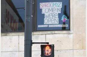 Barrie - Canada: Shroom shop remains defiant amid new 'zero-tolerance' policy "'We're just waiting to be raided again. And they can keep doing it ... No charges ever stick,' says clerk"
