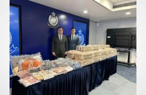 Hong Kong: Three arrested after police seize $180m suspected cocaine from Aberdeen yacht